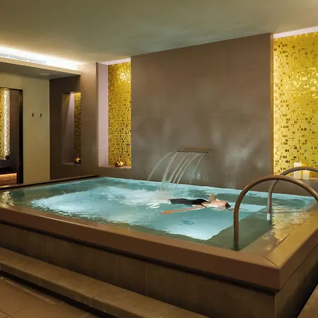 Boho - Small Luxury 4*